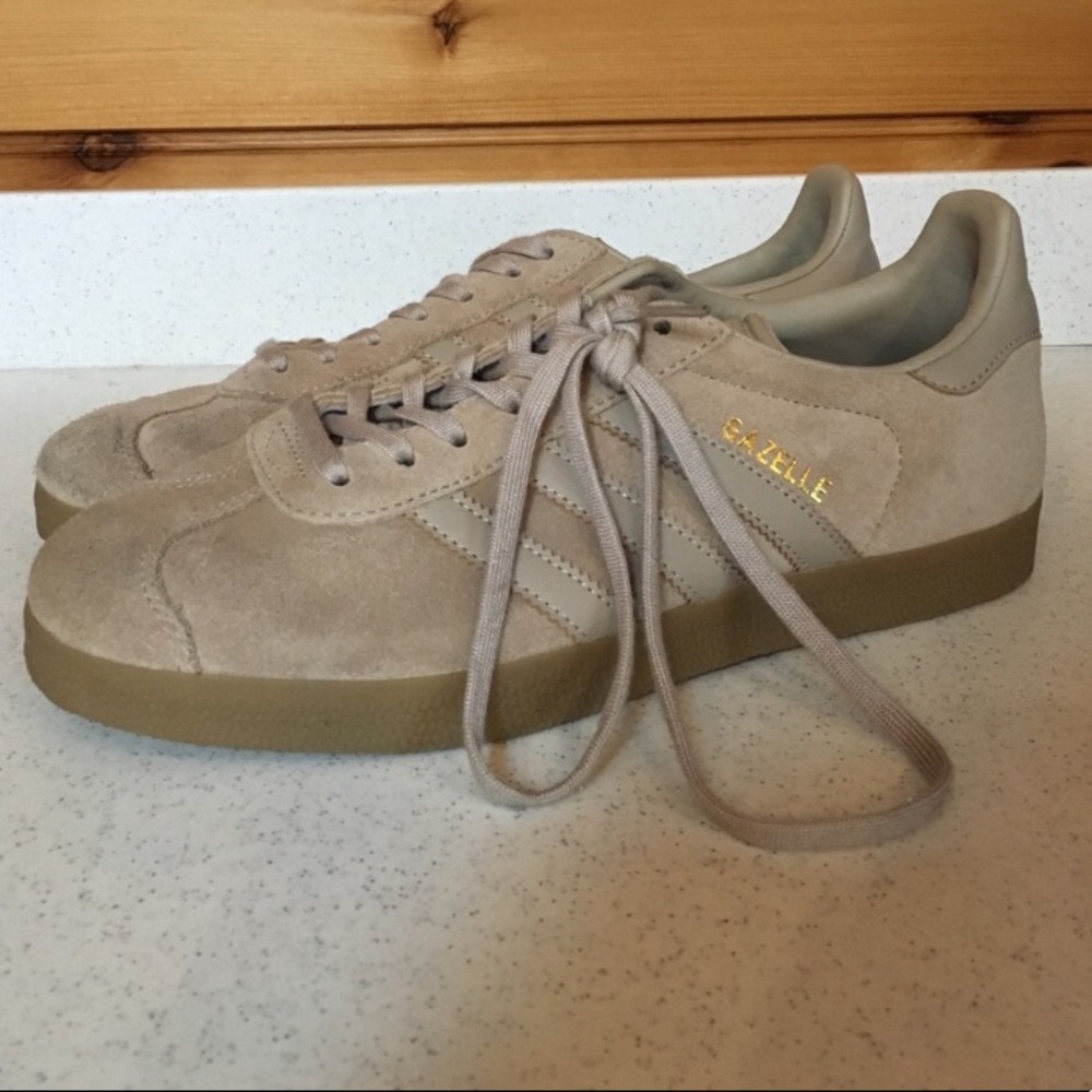 Adidas Gazelle Sneakers